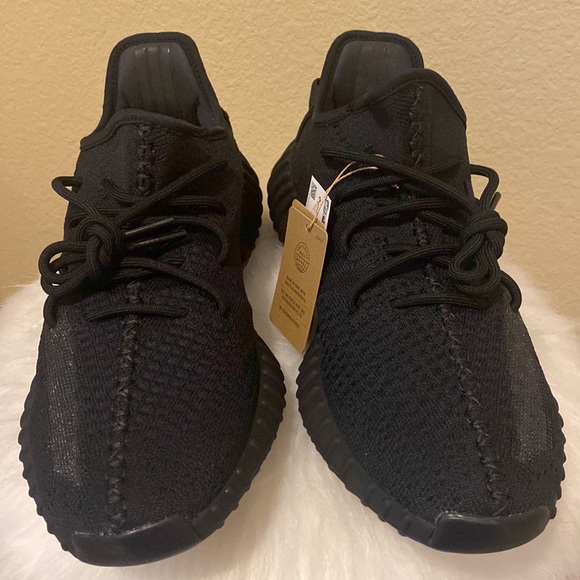Yeezy Boost 350 V2 Onyx Mens 12 - Picture 4 of 12